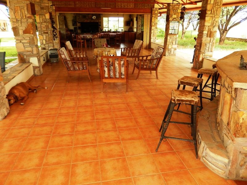 Dornhuegel Guestfarm 호텔 Grootfontein 외부 사진