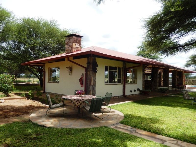 Dornhuegel Guestfarm 호텔 Grootfontein 외부 사진