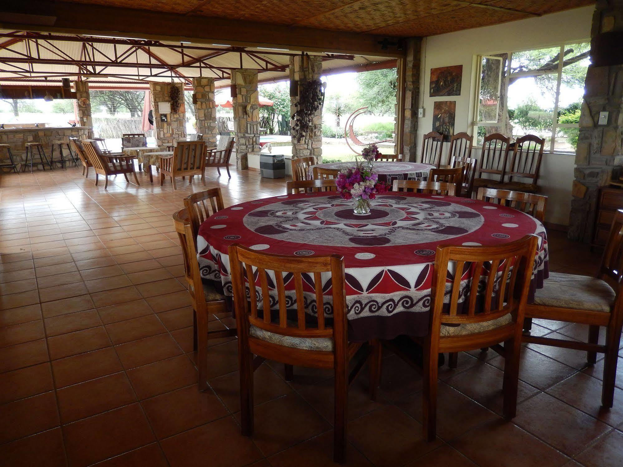 Dornhuegel Guestfarm 호텔 Grootfontein 외부 사진
