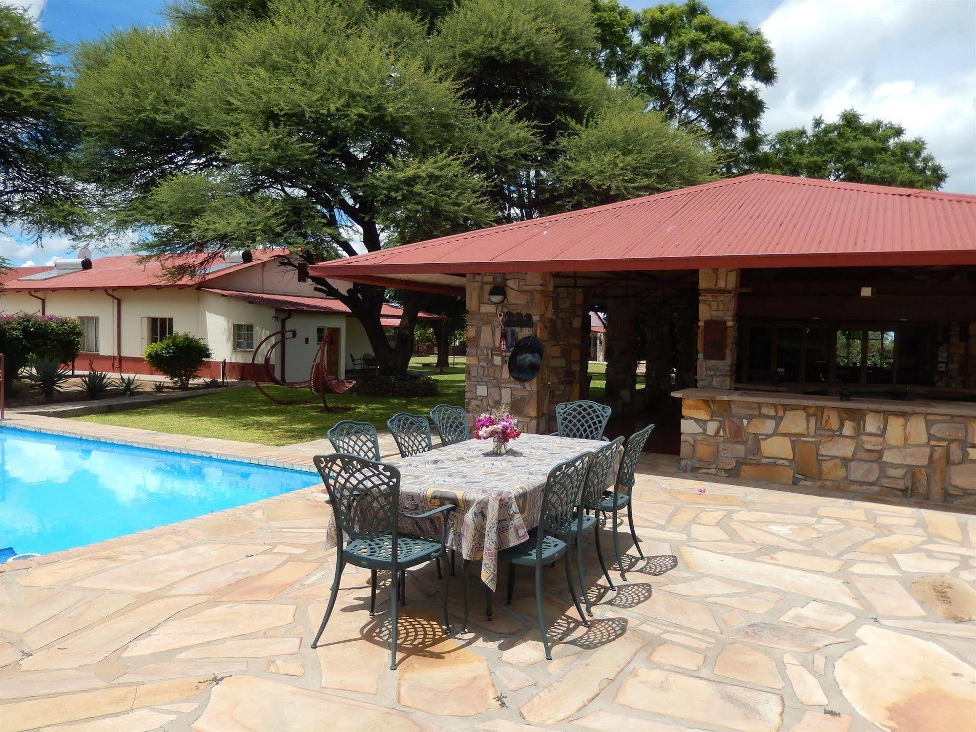 Dornhuegel Guestfarm 호텔 Grootfontein 외부 사진
