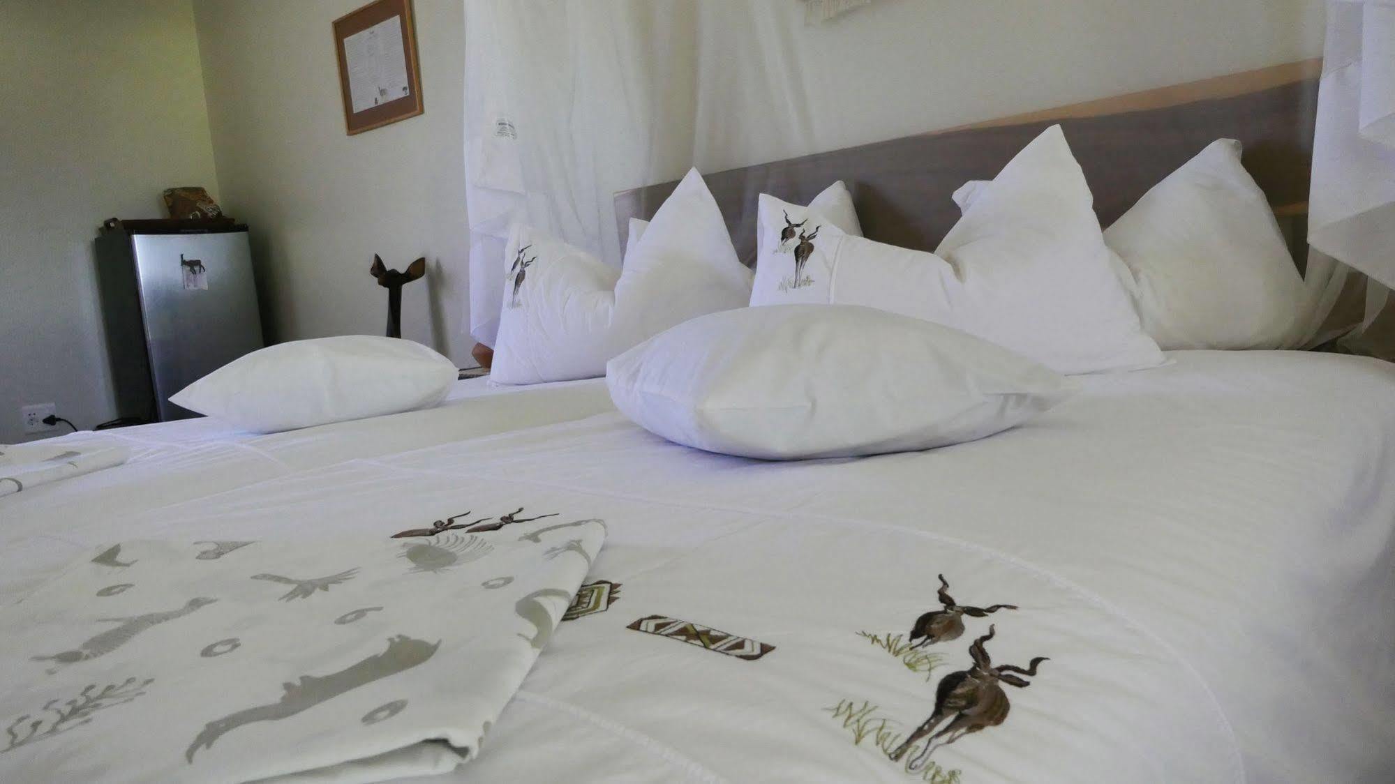 Dornhuegel Guestfarm 호텔 Grootfontein 외부 사진